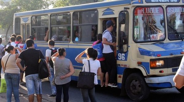 Viceministerio habilita recepción de solicitudes para transporte alternativo de pasajeros