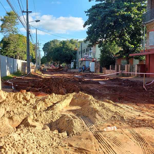 Avenida de la Victoria: algo más que caminos alternativos y calles destrozadas » San Lorenzo PY