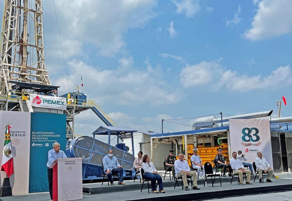 México anuncia el hallazgo de un "gigante" campo petrolero en Tabasco - MarketData