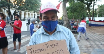 La Nación / Juicio político archivado no frena a manifestantes