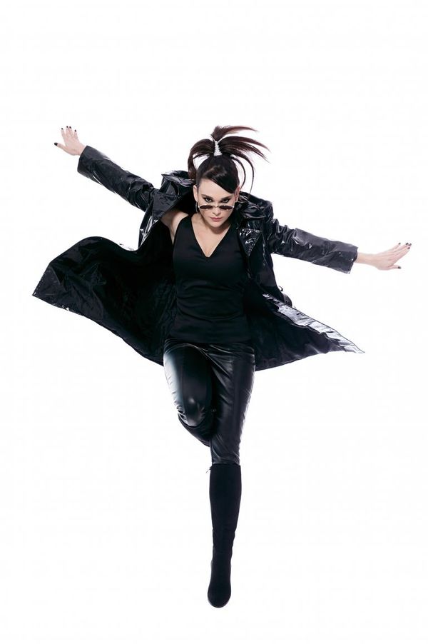 Lali de estreno y “volando siempre alto” - Espectáculos - ABC Color