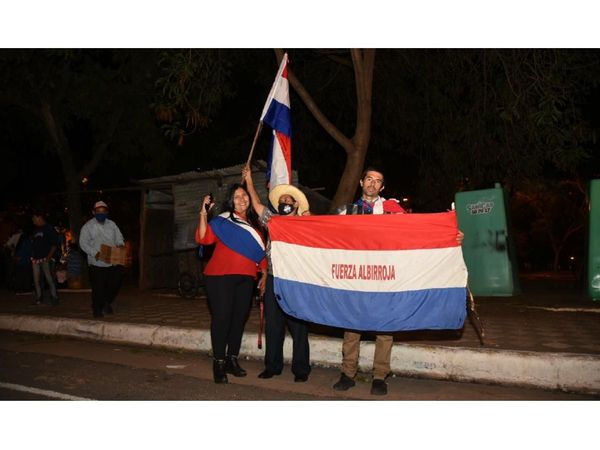 Movilizaciones siguieron en el interior y anuncian escraches