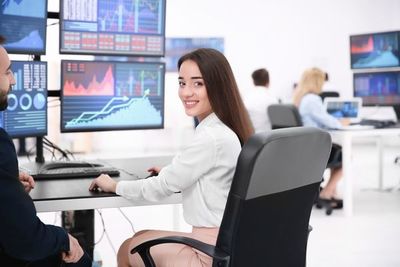 Promocionan el empoderamiento económico de las mujeres a través del mercado bursátil - MarketData