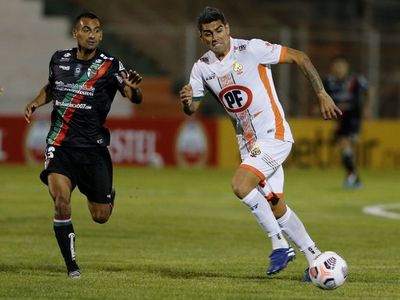 Cobresal y Palestino empatan sin goles y definirán la llave en Santiago