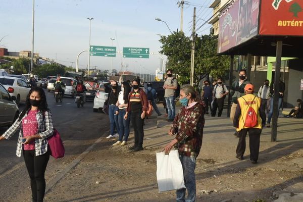 Siguen reguladas y crece el hartazgo de los pasajeros - Nacionales - ABC Color
