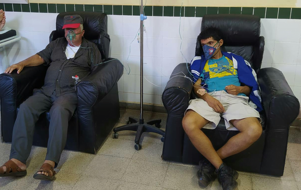 Realizan campaña para la donación de sillones para pacientes con Covid-19 - Noticiero Paraguay