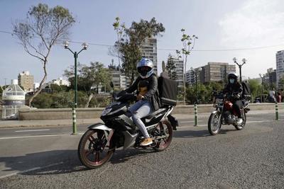 Discriminadas sobre ruedas: la perversa realidad de las "riders" en Perú - MarketData