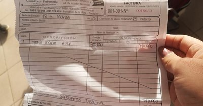 La Nación / Rifas, polladas y donaciones: “Si uno no tiene dinero, su paciente se muere”