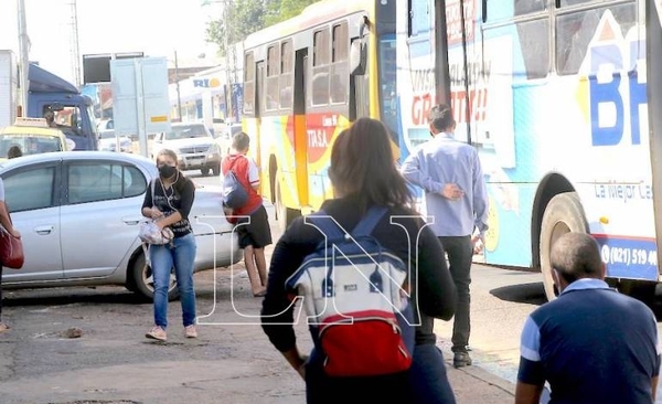 Diario HOY | Aguardan solicitud de transportes escolares para circular ante reguladas