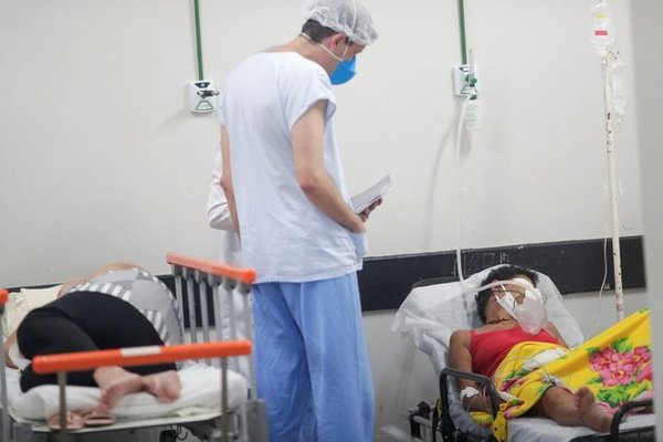 Nuevo récord de contagios: Salud reporta 2.605 nuevos casos y 32 muertes por Covid-19