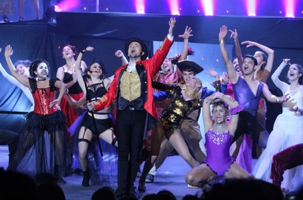 El Mega Showman al estilo de Broadway llega al Teatro Hotel Guaraní | Lambaré Informativo