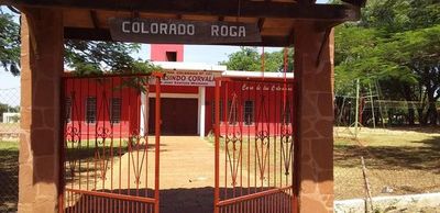Denuncian que Partido Colorado afilió a centenares en atropello a la libre asociación - Nacionales - ABC Color