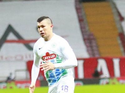 Braian Samudio anota ante el Galatasaray