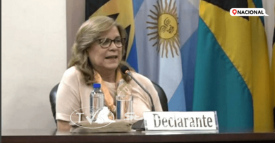 Ordenan rebeldía y captura de Cristina Arrom