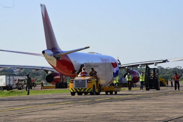 Llegan a Paraguay 36 mil vacunas del mecanismo covax | OnLivePy