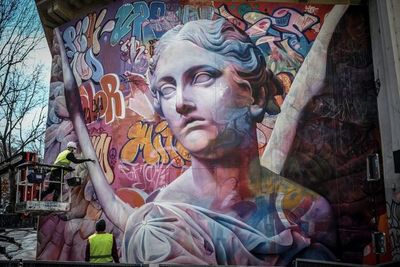 PichiAvo, el dúo de artistas españoles que no se definen como grafiteros