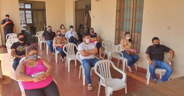 La Nación / Concepción: gastronómicos prometen cumplir medidas sanitarias para evitar restricción horaria