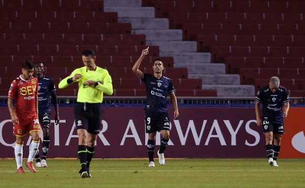 Libertadores: Montenegro encabeza la delantera del equipo de la semana