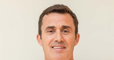 La Nación / Empresario que fuera vinculado a megaestafa  aparece con chofer policía