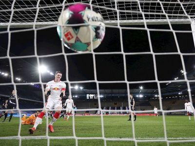 El Leipzig presiona al Bayern