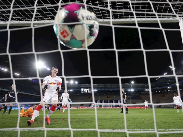 El Leipzig presiona al Bayern