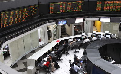 La bolsa mexicana pierde 1,14 % a la par de otros mercados internacionales - MarketData