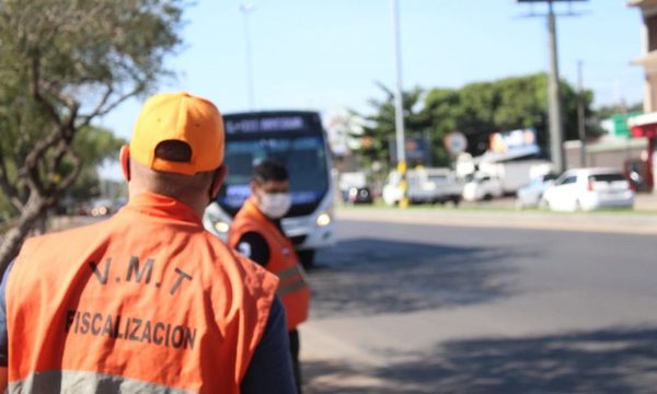 Bajan pulgar a la línea 20