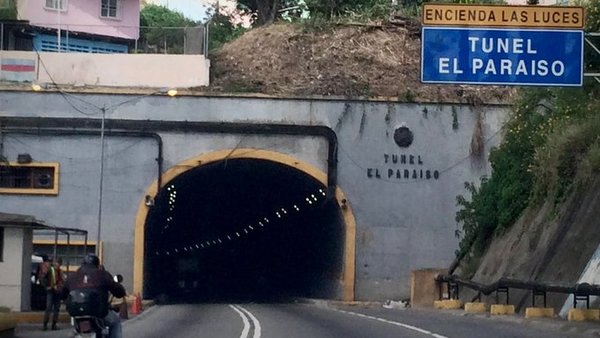 Caracas vive un día de disparos sin ningún reporte oficial