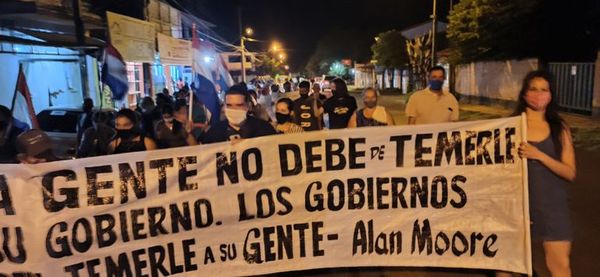 Pobladores repudian la corrupción y falta de transparencia en la gestión del intendente de San Roque González - Nacionales - ABC Color