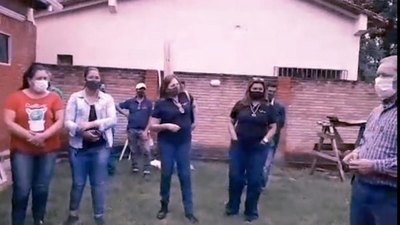 Crónica / Encaran a presi de Indert en una actividad ndaje