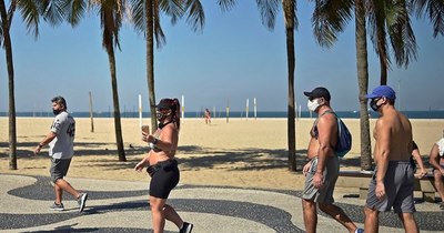 La Nación / Río de Janeiro cierra sus playas para frenar casos