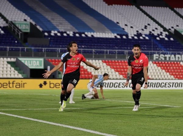 Victorioso debut de River en choque casero por la Sudamericana