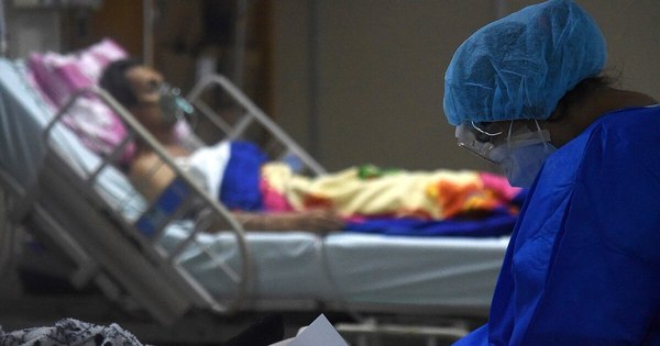 La Nación / COVID-19: “Lo que más requiere el paciente es oxígeno”