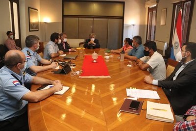 Ministro aborda con dirigentes sobre seguridad de cara a la tradicional marcha campesina | .::Agencia IP::.