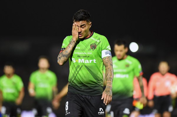 Lezcano malogra un penal, Juárez pierde sobre la hora y está último en México