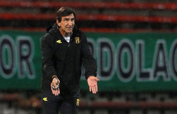 “Para recuperar la confianza hay que ganar, jugando bien, mal, como sea” - Guaraní - ABC Color