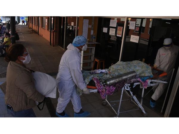 Clínicas rinde su examen más difícil enfrentando la pandemia