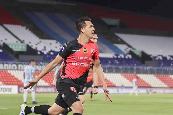 Crónica / “SIEMPRE SERÁ ESPECIAL JUGAR CONTRA OLIMPIA”