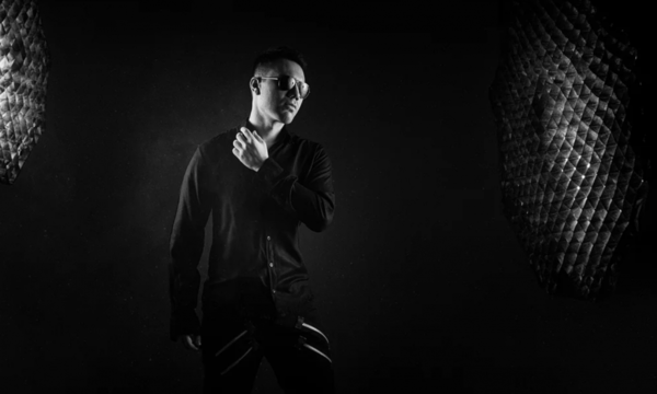 Adrian Benegas lanza el videoclip de «Orphan of Life»