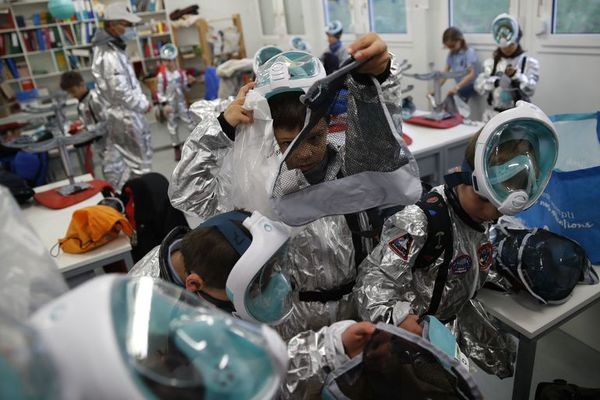 Un grupo de niños suizos acarician su “sueño” de ir a Marte - Ciencia - ABC Color