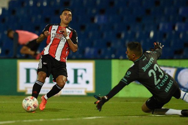 River golea con póquer del colombiano Borré - Fútbol - ABC Color