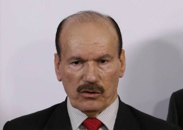 Orden constitucional se encuentra en peligro dice Ministro de Defensa – Prensa 5