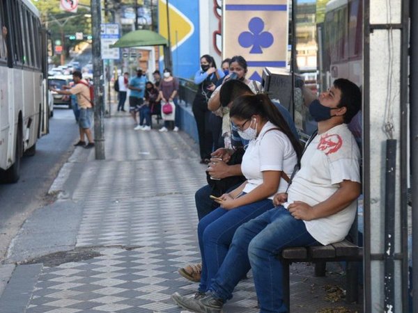 No hay regulada sino colectivos descompuestos, y no hay plata para arreglarlos, según transportistas - ADN Digital