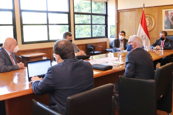 Industria norteamerica se apresta a iniciar operaciones