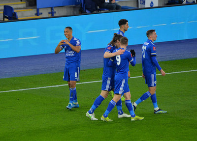 Leicester City se anota entre los cuatro mejores de la FA Cup