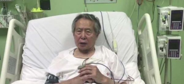 Fujimori retorna a prisión tras superar problemas respiratorios