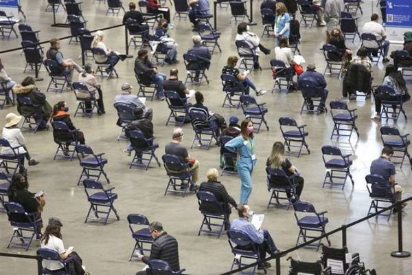 EEUU administra tres millones de vacunas al día por segunda jornada consecutiva