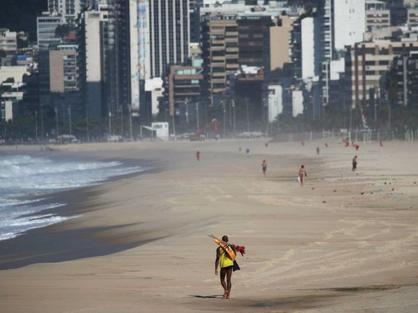 Playas de Río cerradas y de Miami con toque de queda por el Covid