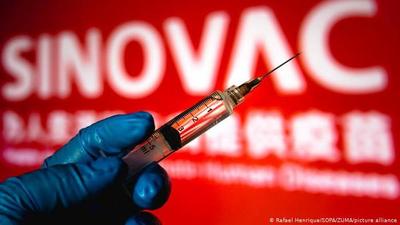 CDE: Buscan adquirir 360 mil dosis de vacunas Sinovac