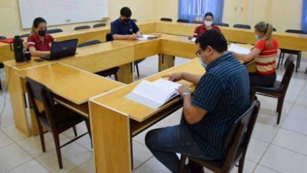 JCI Encarnación becó a jóvenes para posgrados | El Independiente